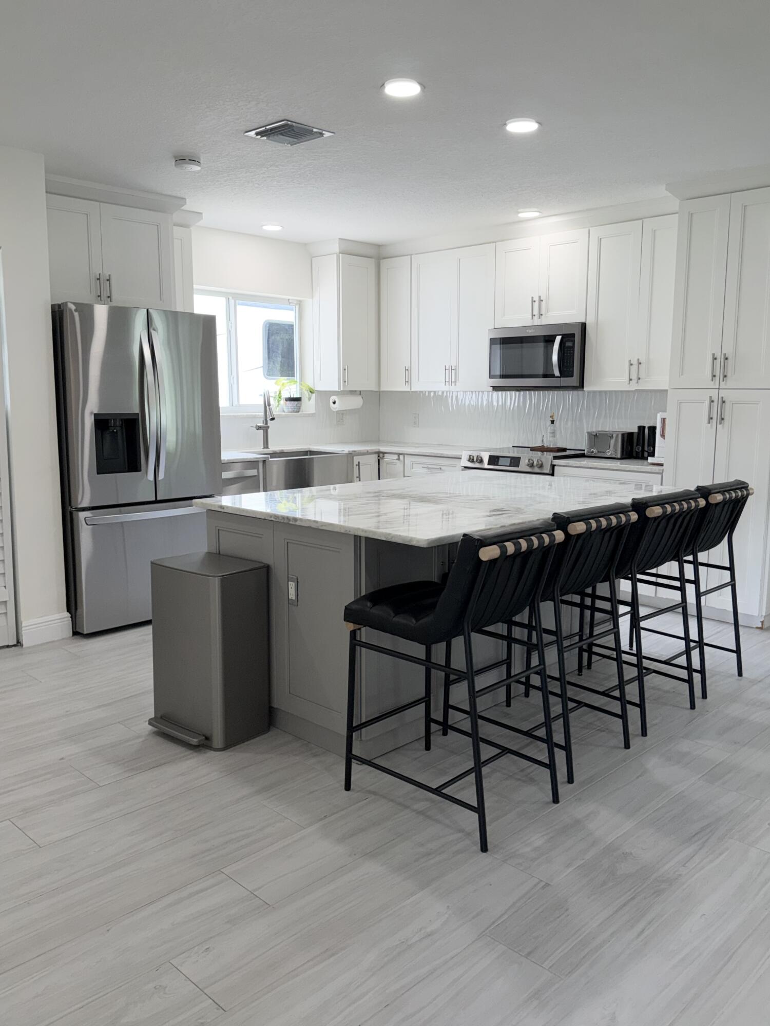 460 SW 55th Avenue