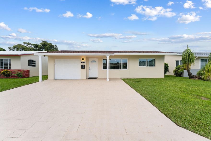 Fully Furnished and completely remodeled 2-bedrooms, 1-bathroom house, located in a serene and secure private community, with the added bonus of a stunning golf course as your backyard. Enjoy the peaceful and relaxing atmosphere this community offers, making it the perfect retreat from the hustle and bustle. The community boasts a fantastic clubhouse with a pool, perfect for leisurely days. It's ideally located on Commercial Blvd, just 1.5 miles from Chase Stadium, 10 minutes from the beach (Lauderdale By The Sea) and close to major supermarkets, schools, restaurants, and everything you need are just minutes away, providing ultimate convenience.