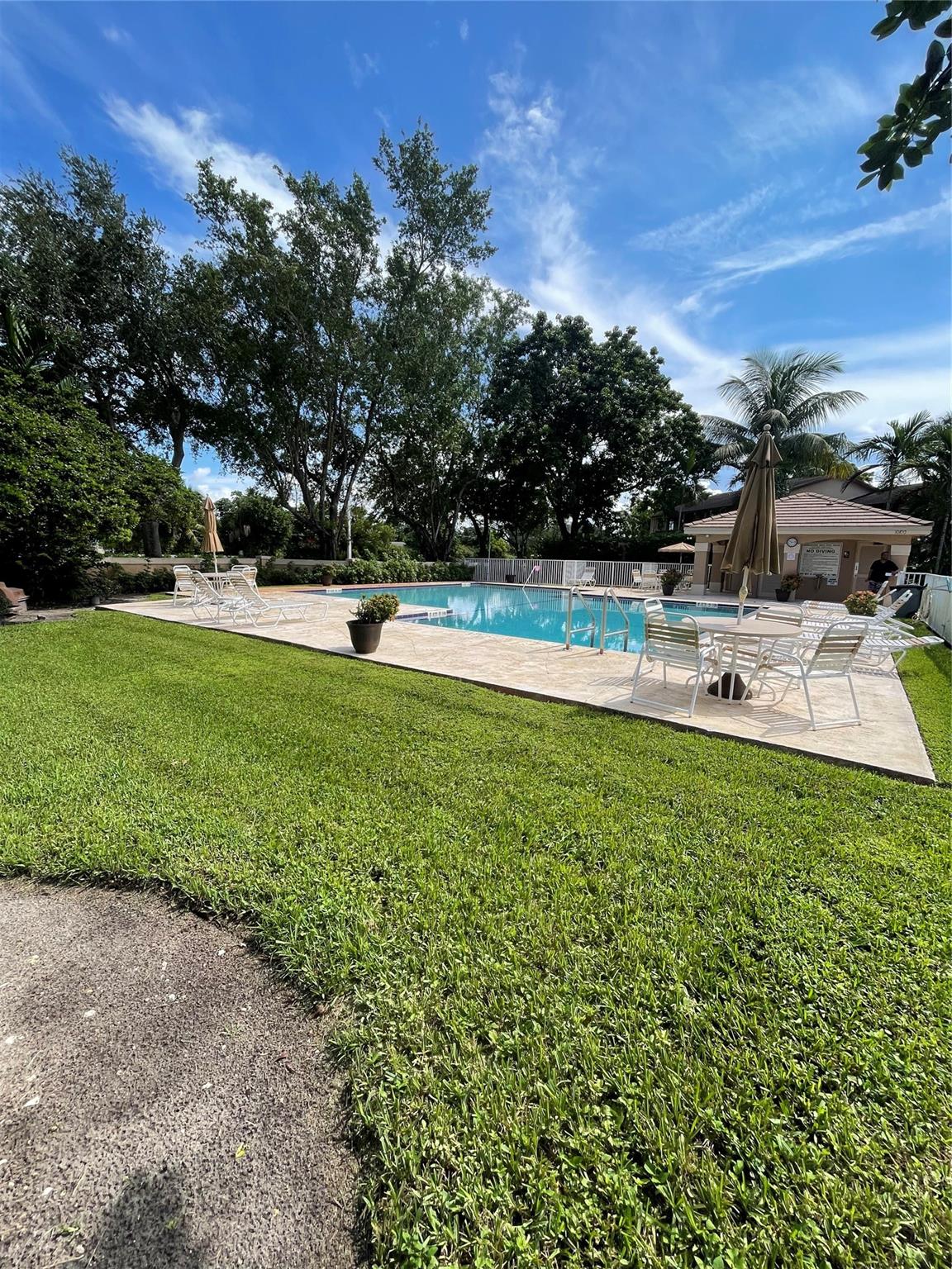 COBBLESTONE WALK - Residential