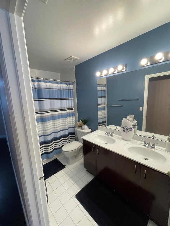 COBBLESTONE WALK - Residential