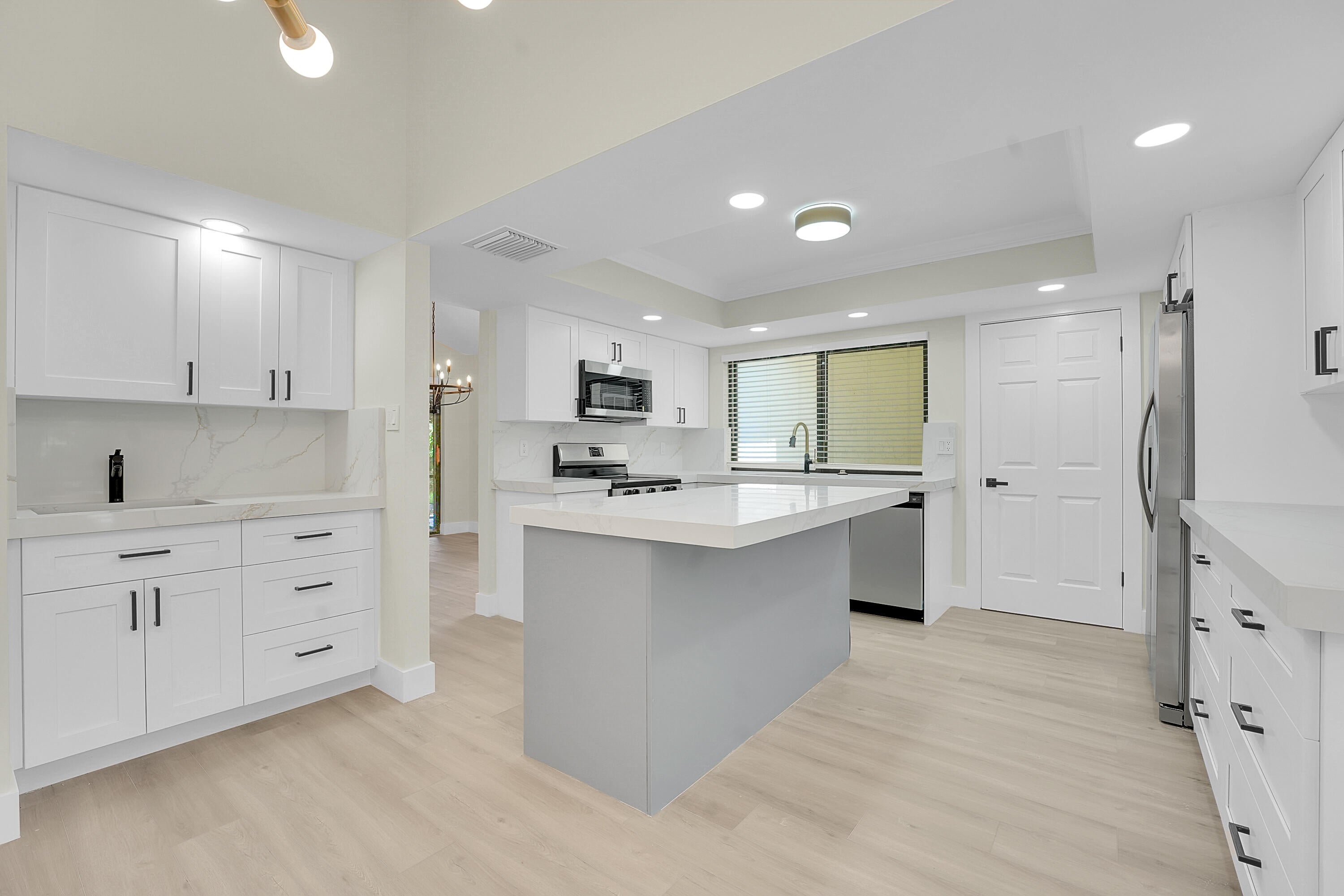 11457 Sandy Oaks Court