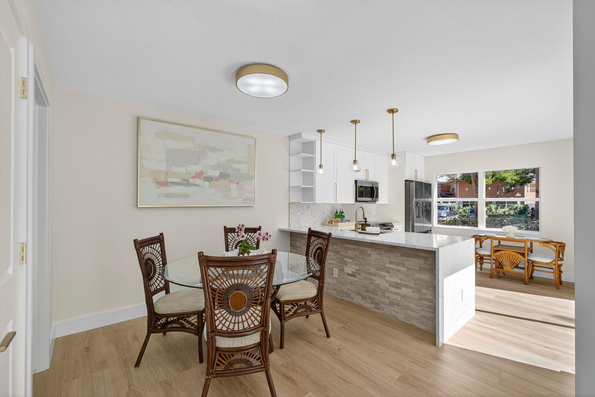 STAMFORD AT THE VILLAGES - Residential