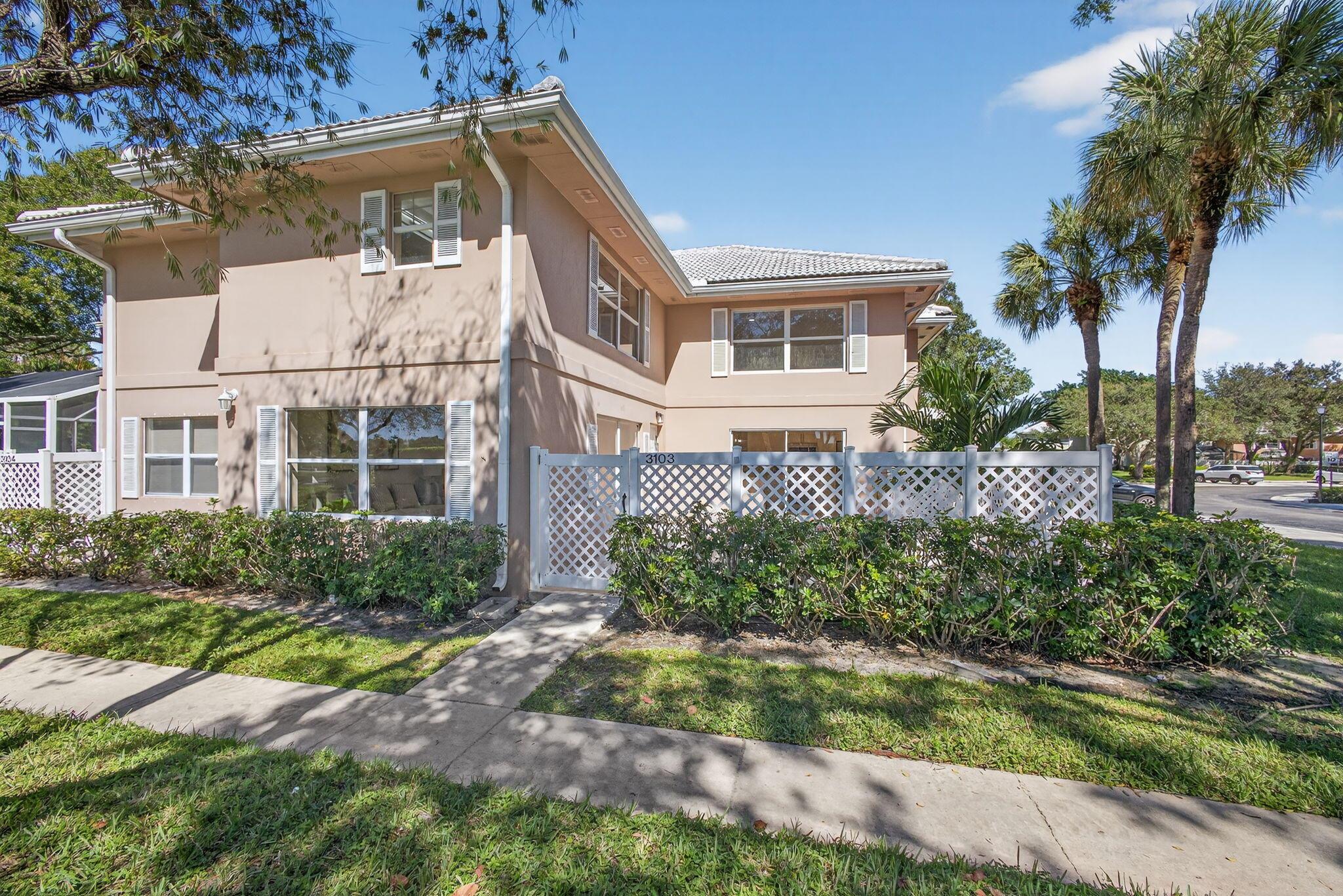 STAMFORD AT THE VILLAGES - Residential