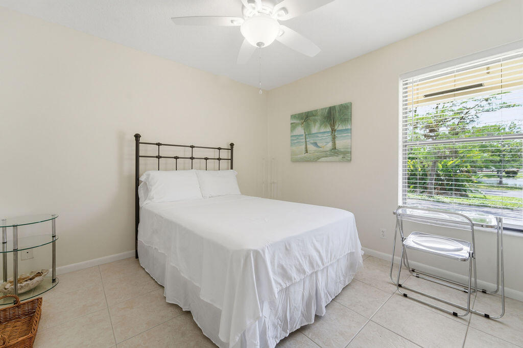 HOMELAND - Residential Lease