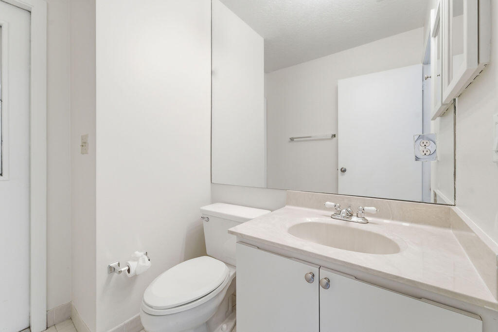 HOMELAND - Residential Lease