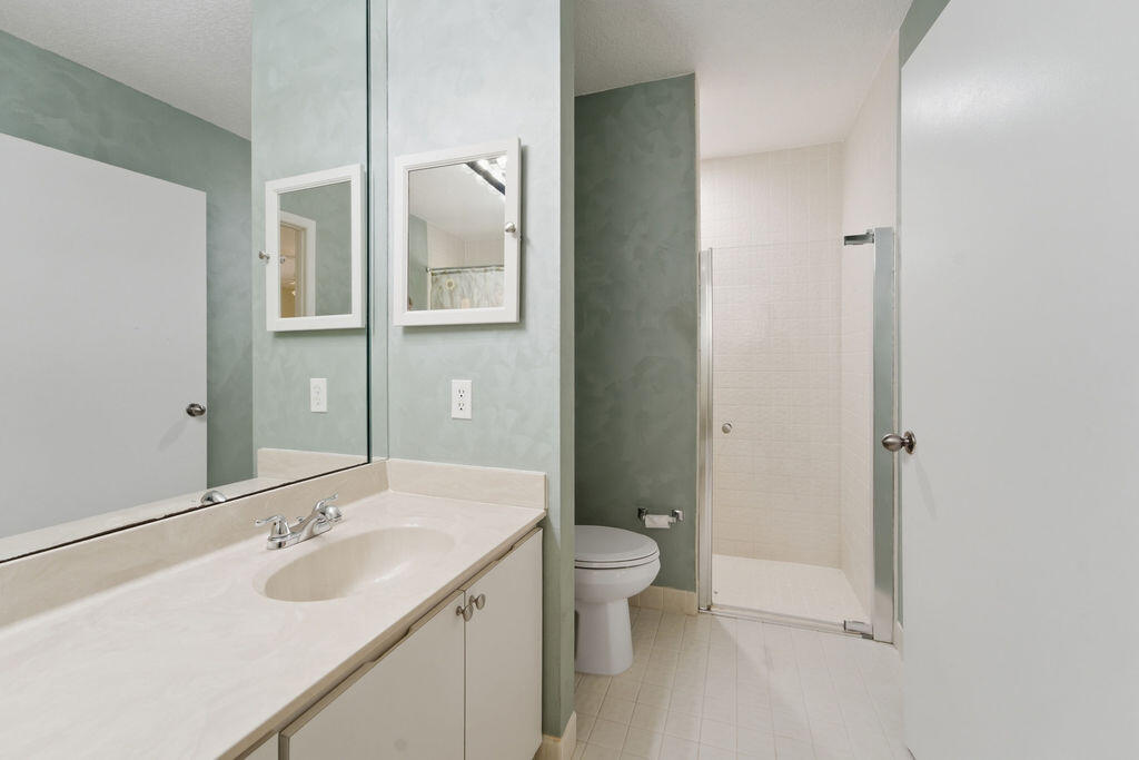 HOMELAND - Residential Lease
