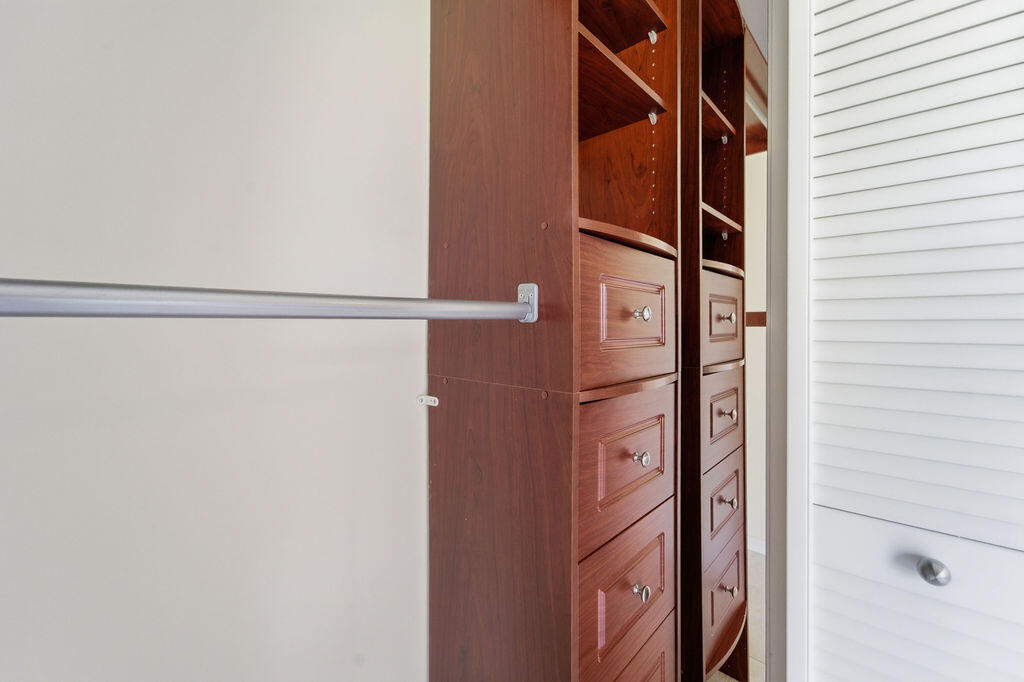 HOMELAND - Residential Lease