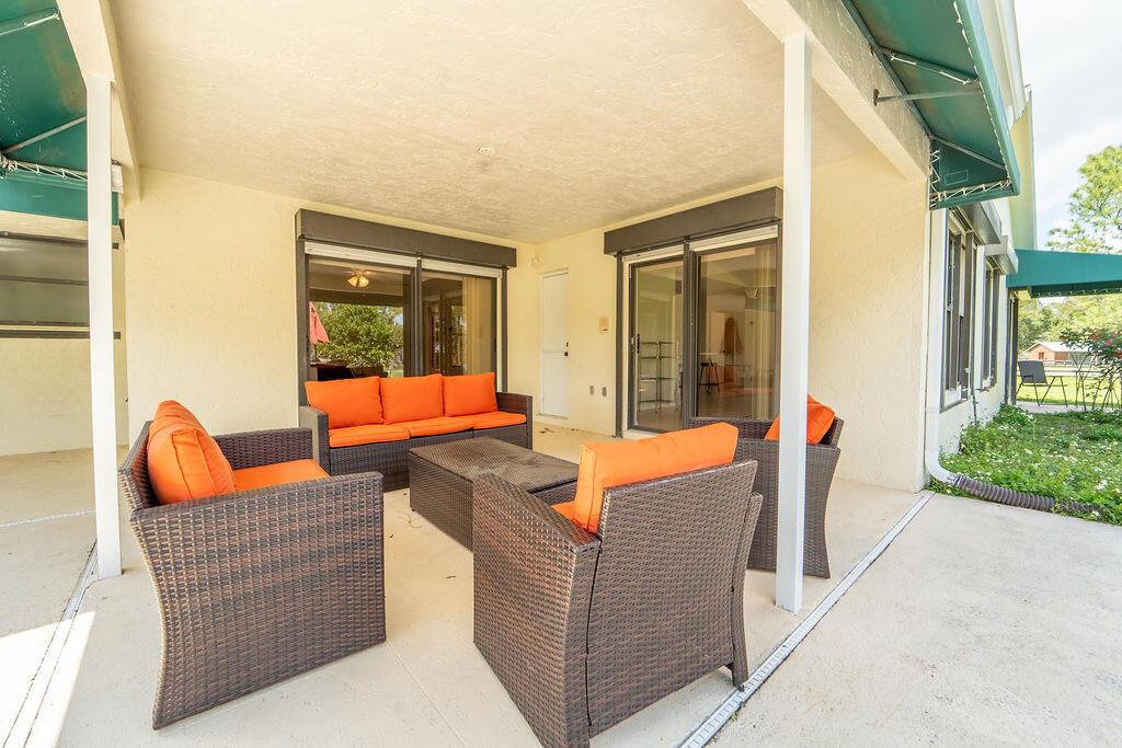 HOMELAND - Residential Lease