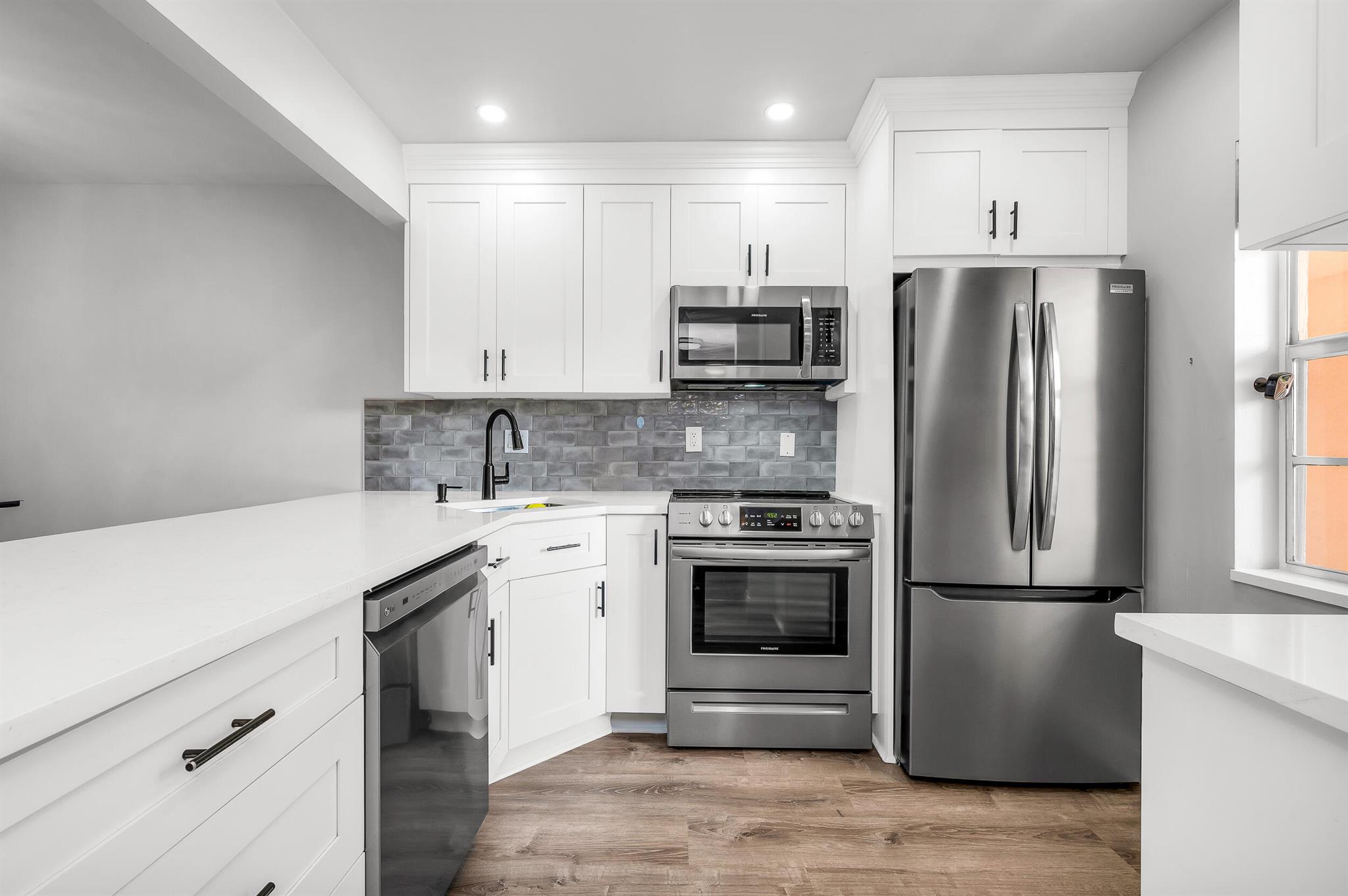 14721 Bonaire Boulevard 306