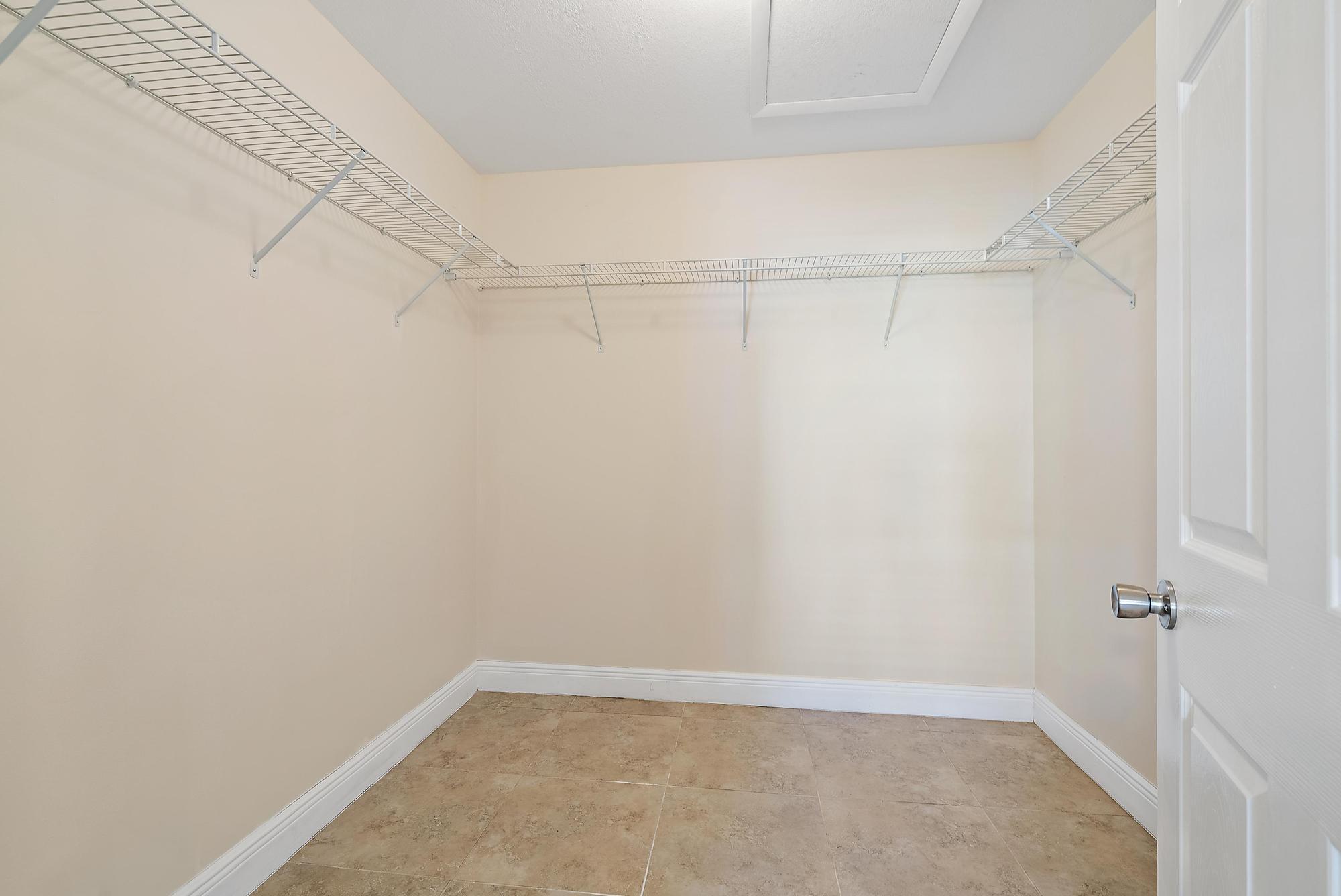 ONE THIRTY FIVE SHORE COU - Residential Lease