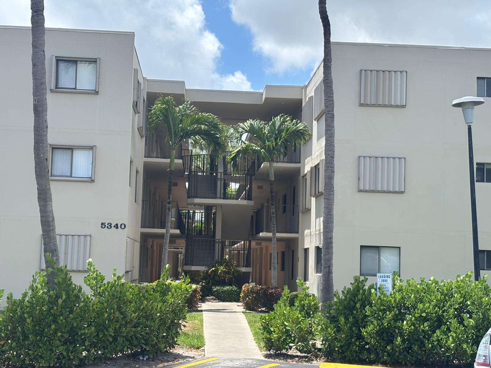 DOGWOOD CONDO - Residential