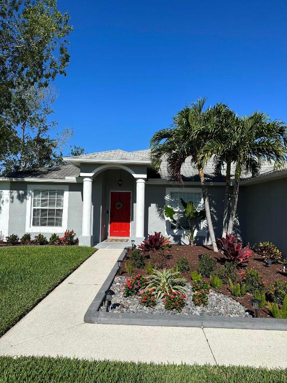 PORT ST LUCIE SECTION 33 - Residential Lease