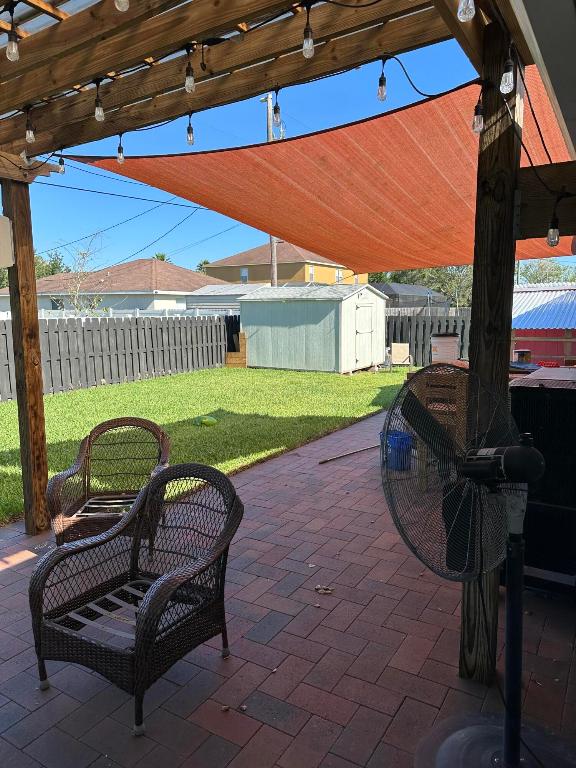 PORT ST LUCIE SECTION 33 - Residential Lease