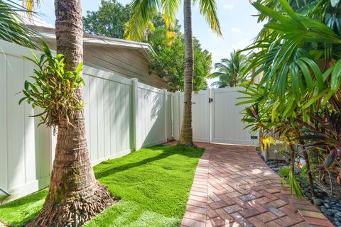 A home in Oakland Park