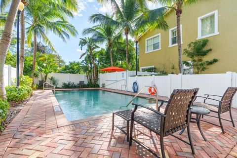 A home in Oakland Park