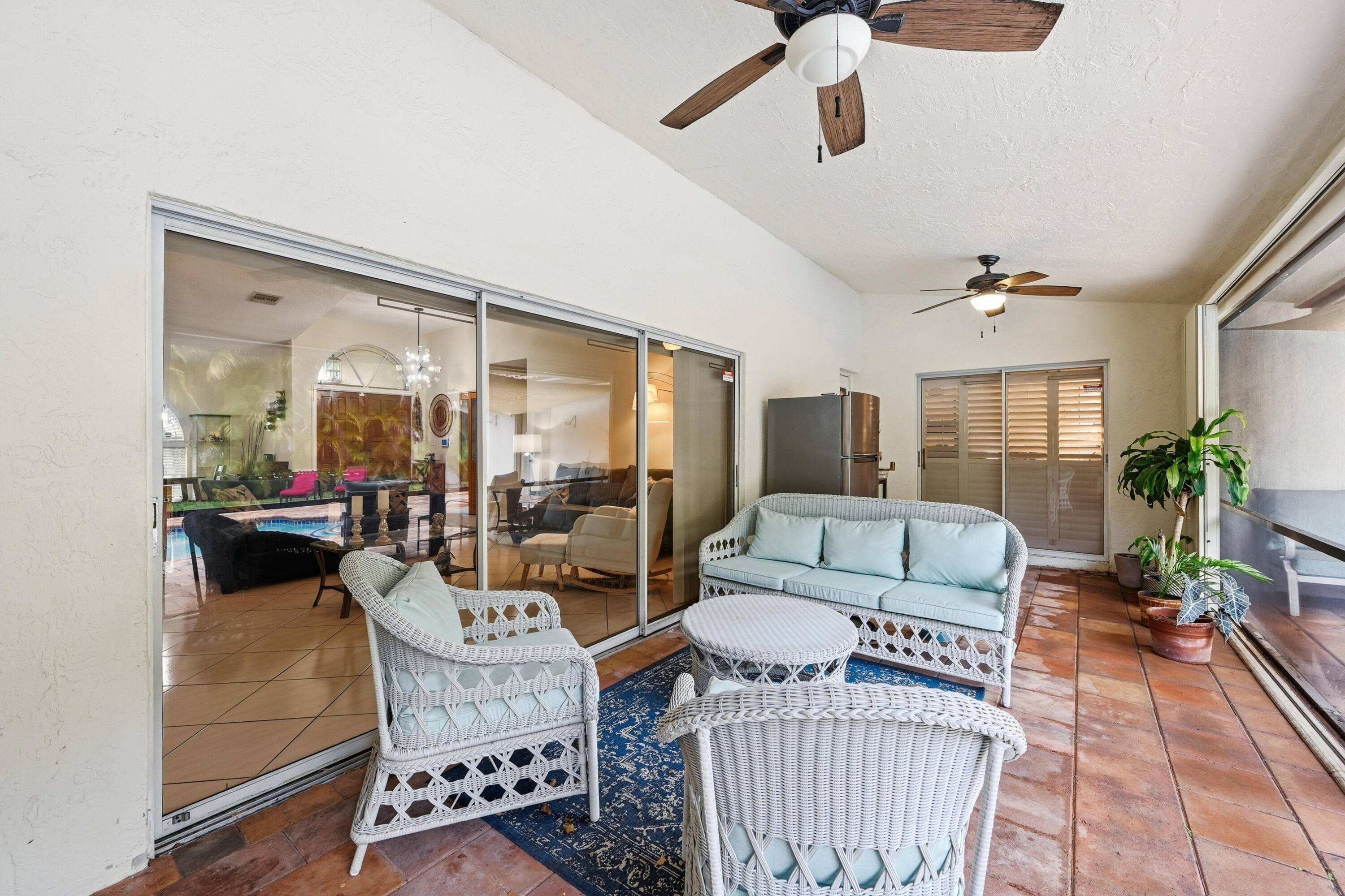 WEST GLEN - Residential