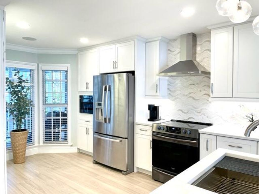 Photo of 618 Ocean Dunes Circle, Jupiter, FL 33477 (MLS # R10986775)