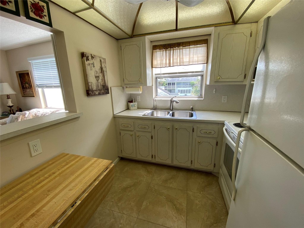 CENTURY VILLAGE EAST - Residential