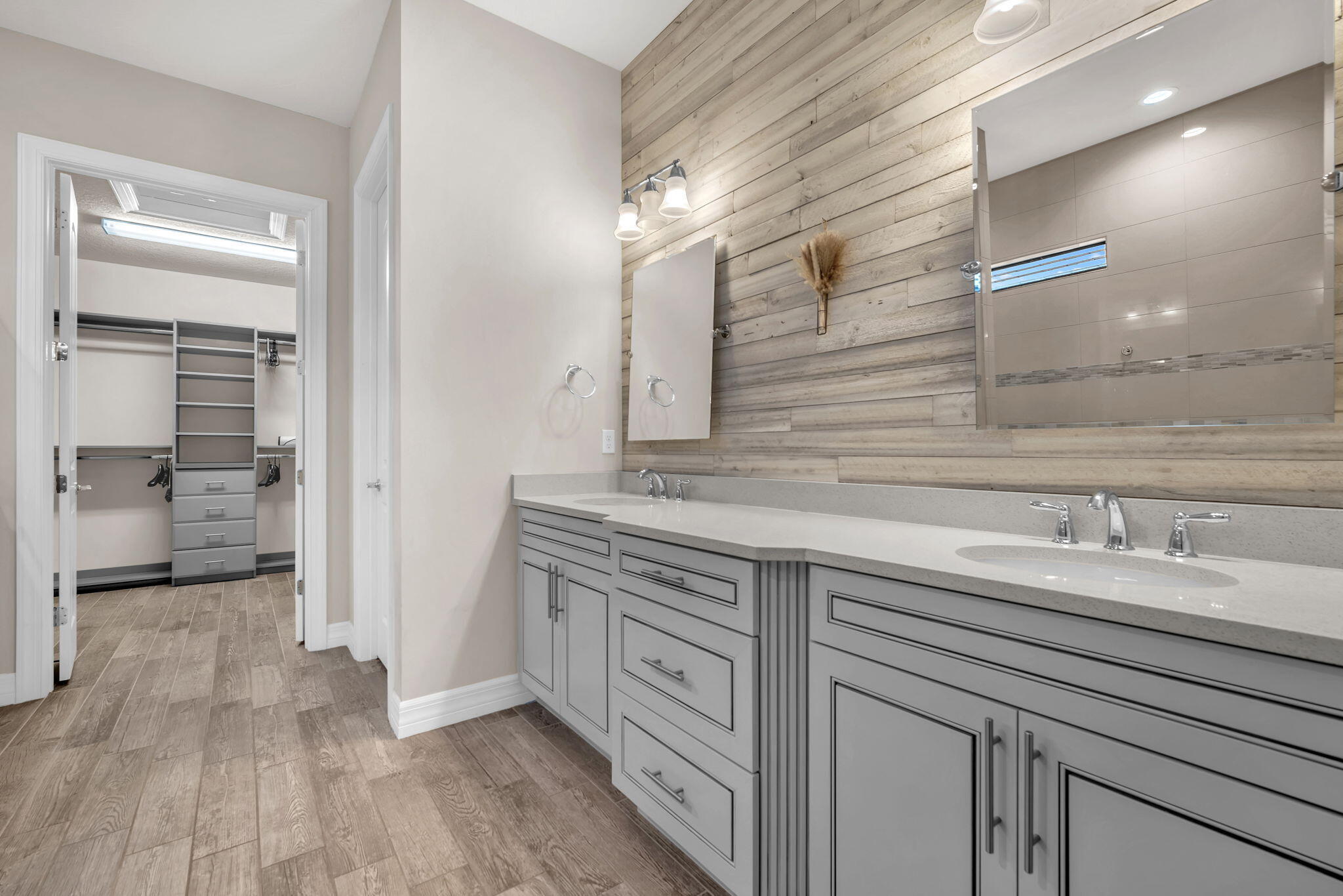 SONOMA ISLES - Residential