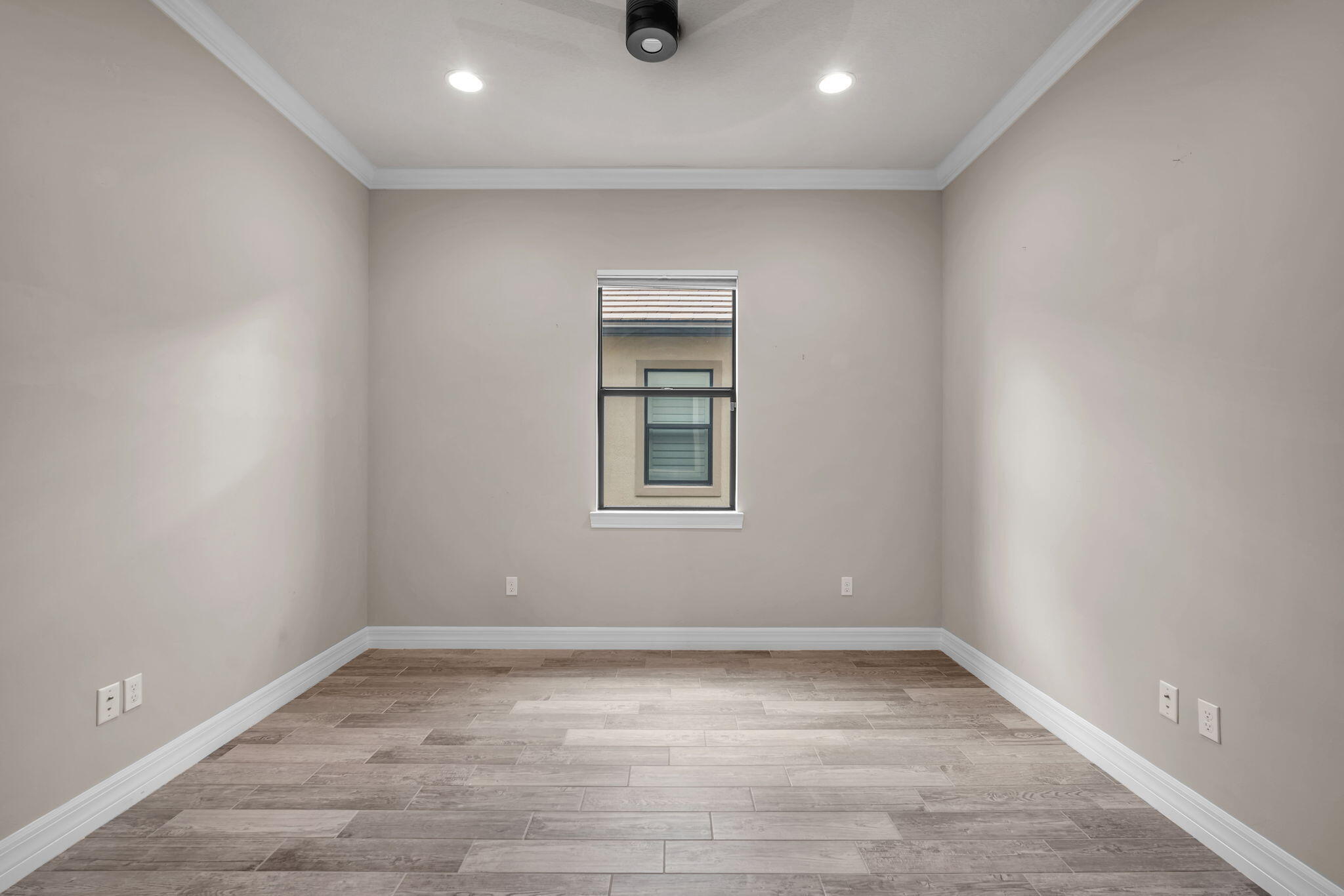 SONOMA ISLES - Residential