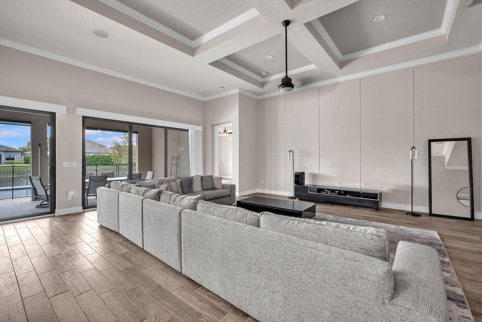 SONOMA ISLES - Residential