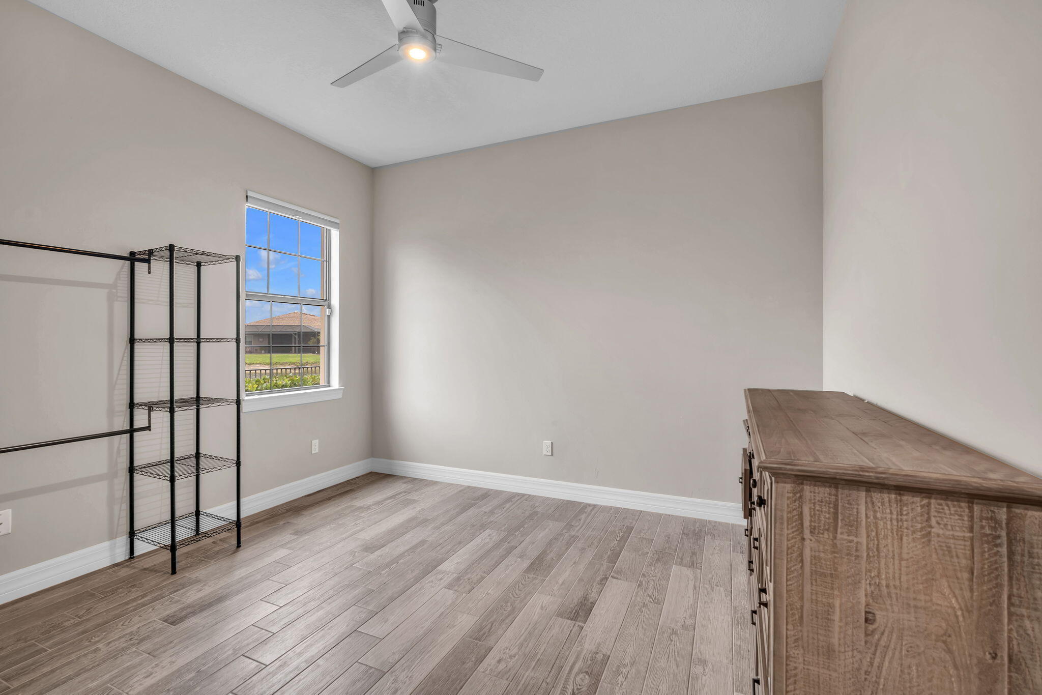 SONOMA ISLES - Residential