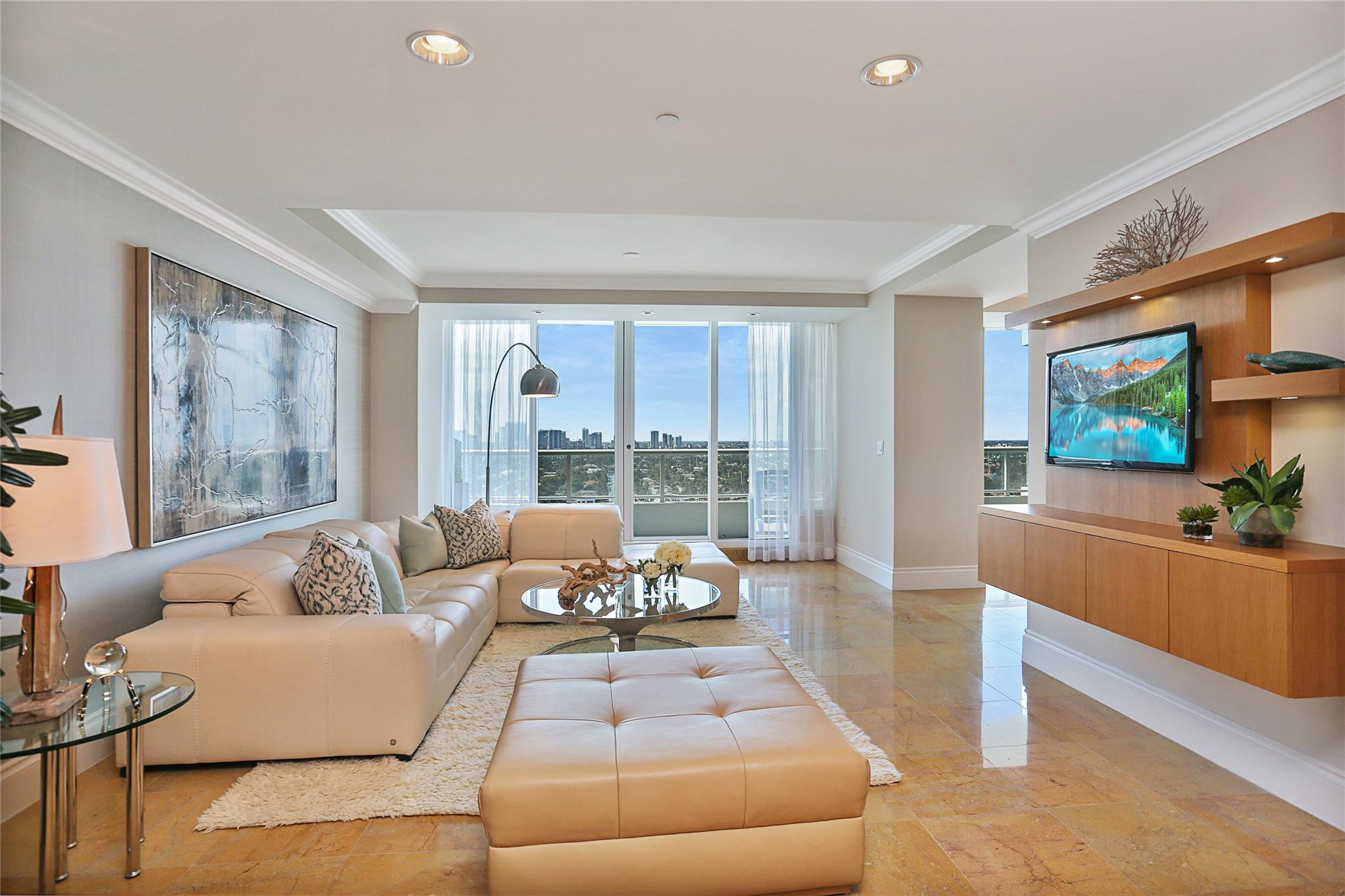 1 N Fort Lauderdale Beach Blvd 1807