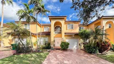 14015 N Forest Oak Cir 14015 Davie FL 33325