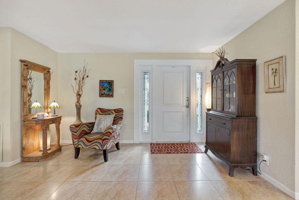 Photo of 9914 Dahlia Avenue, Palm Beach Gardens, FL 33410 (MLS # R11064633)