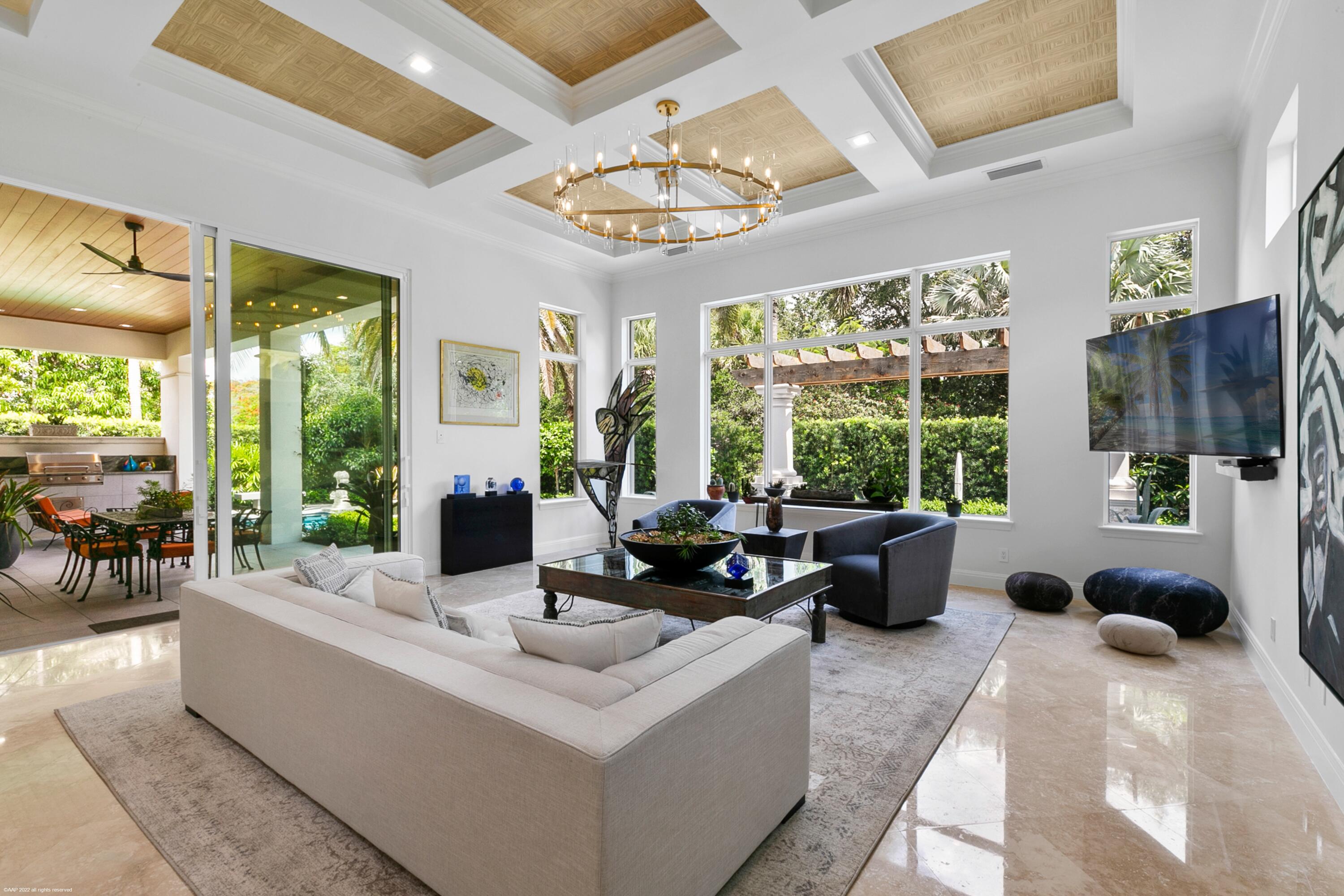 OLD PALM - Residential