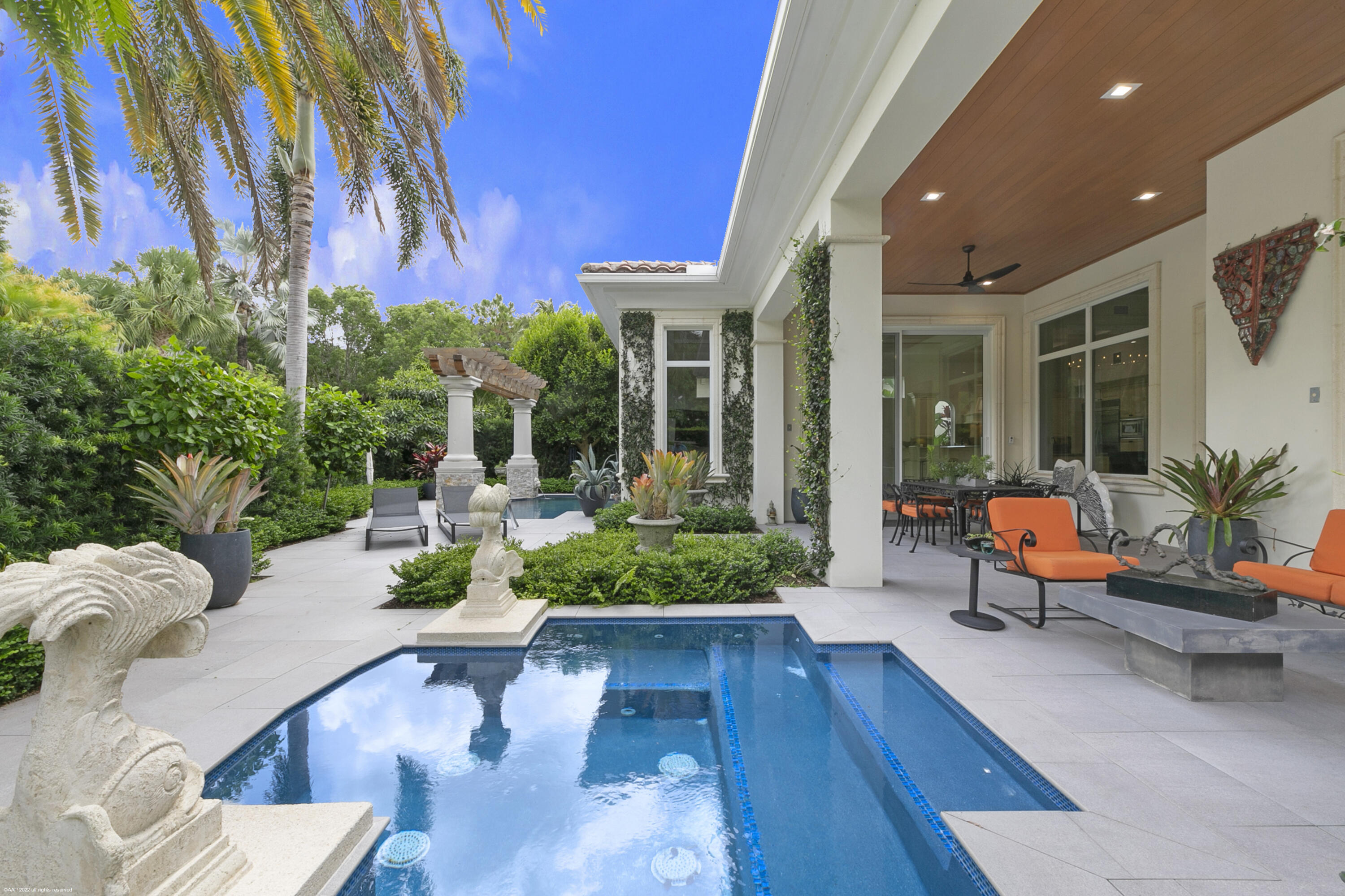 OLD PALM - Residential