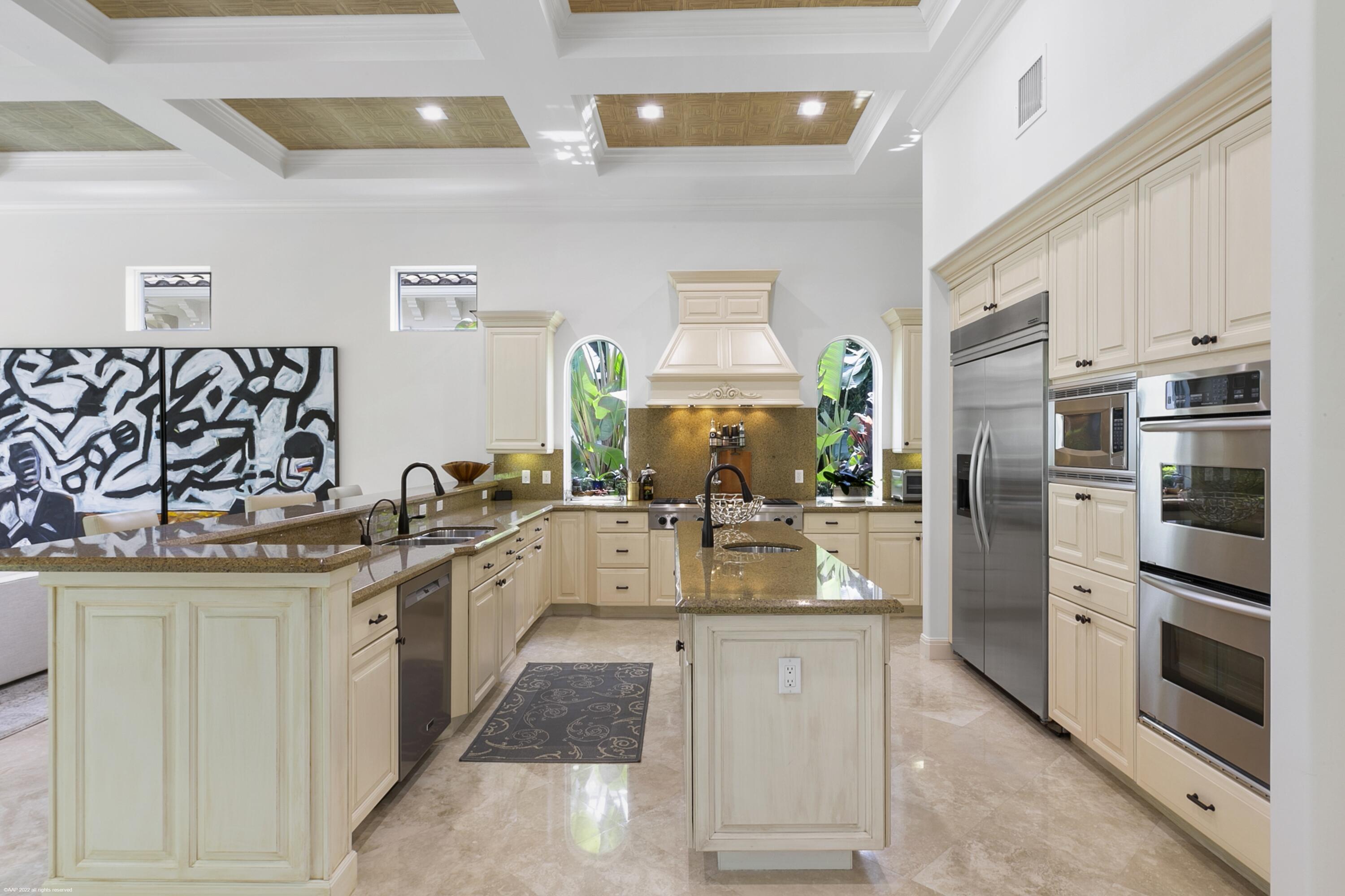 OLD PALM - Residential