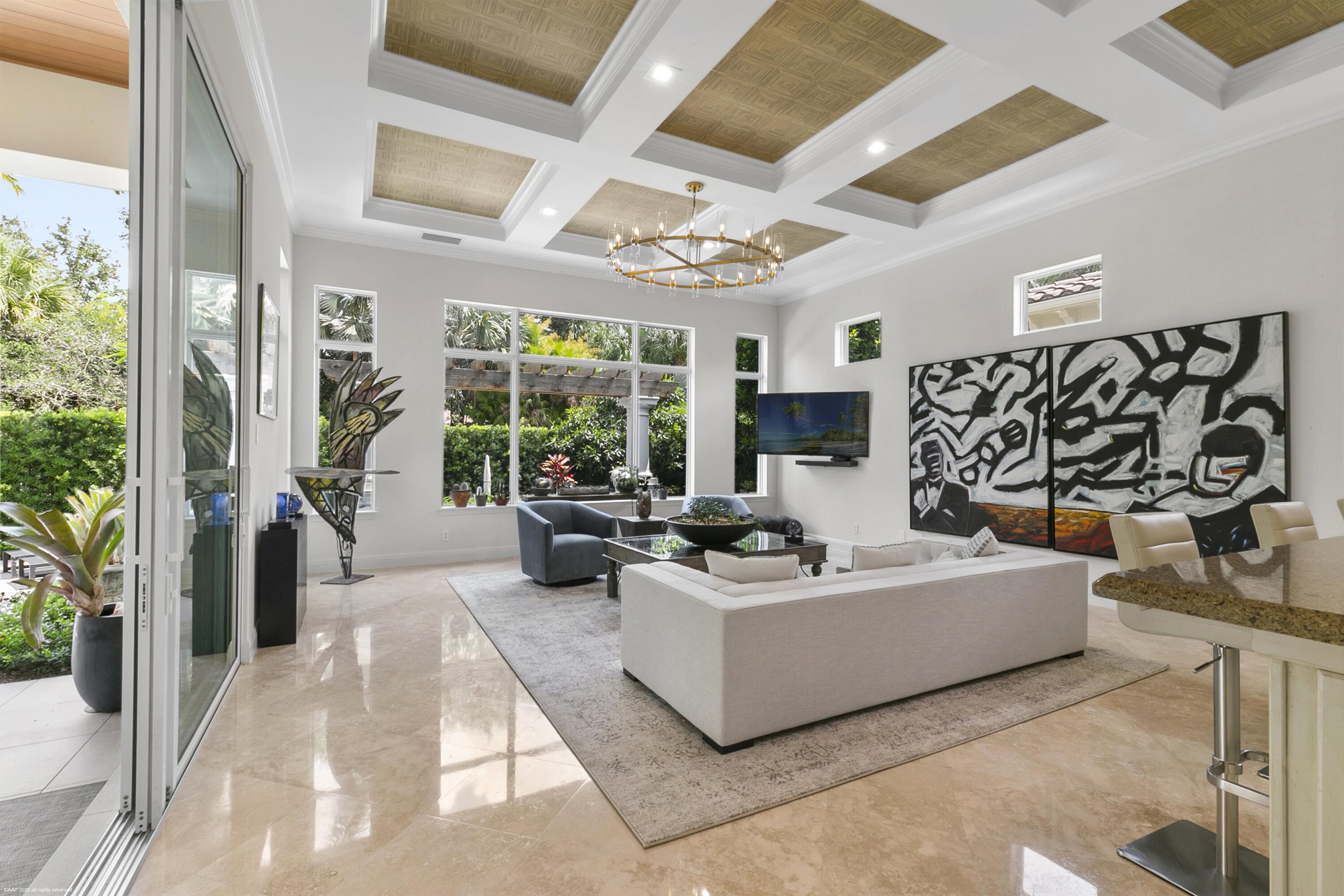 OLD PALM - Residential