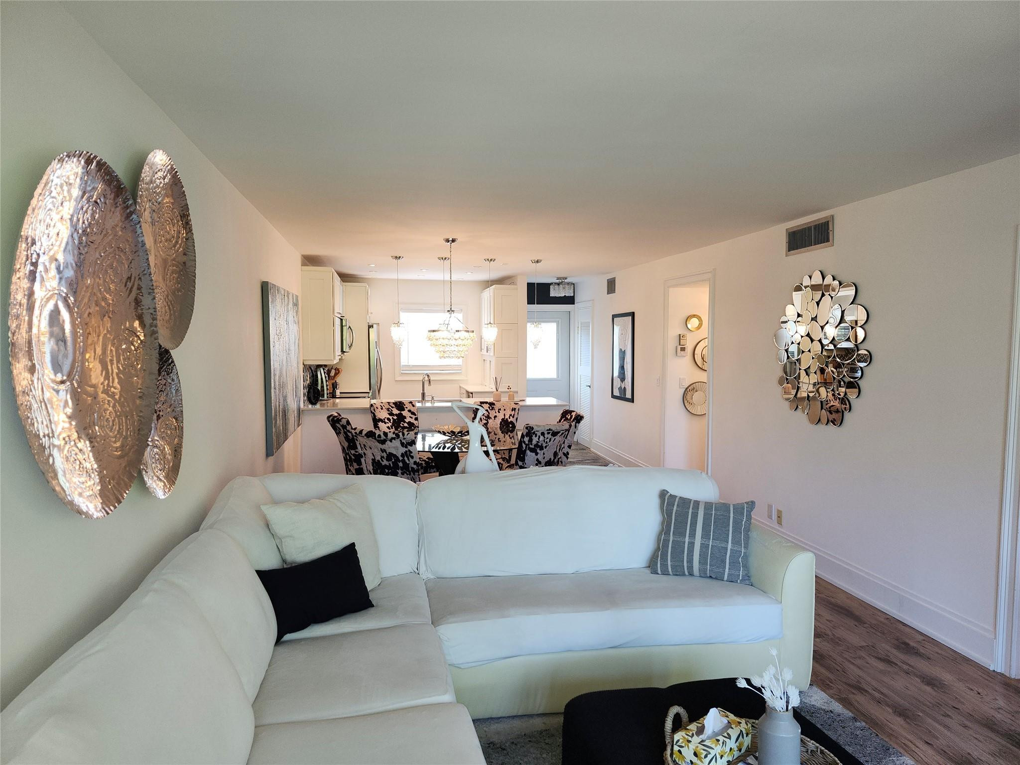 CAMBRIDGE HOUSE - Residential Lease