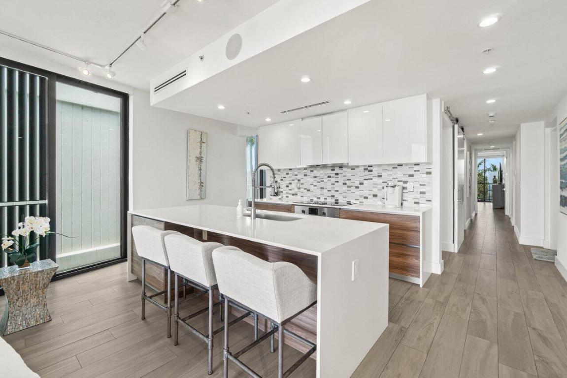 OCEAN EIGHTEEN CONDO - Residential