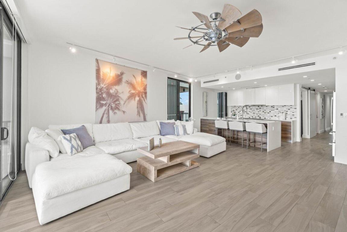 OCEAN EIGHTEEN CONDO - Residential