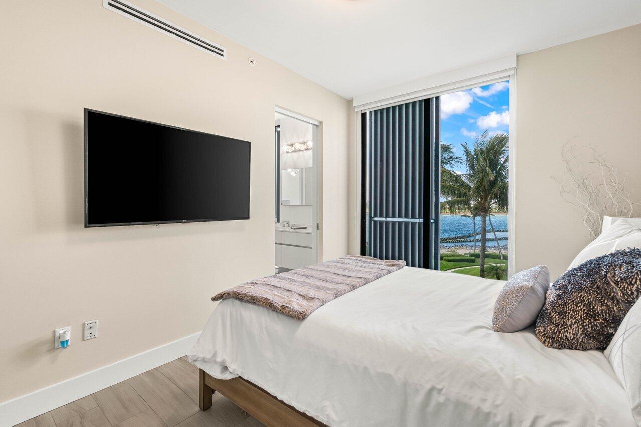 OCEAN EIGHTEEN CONDO - Residential