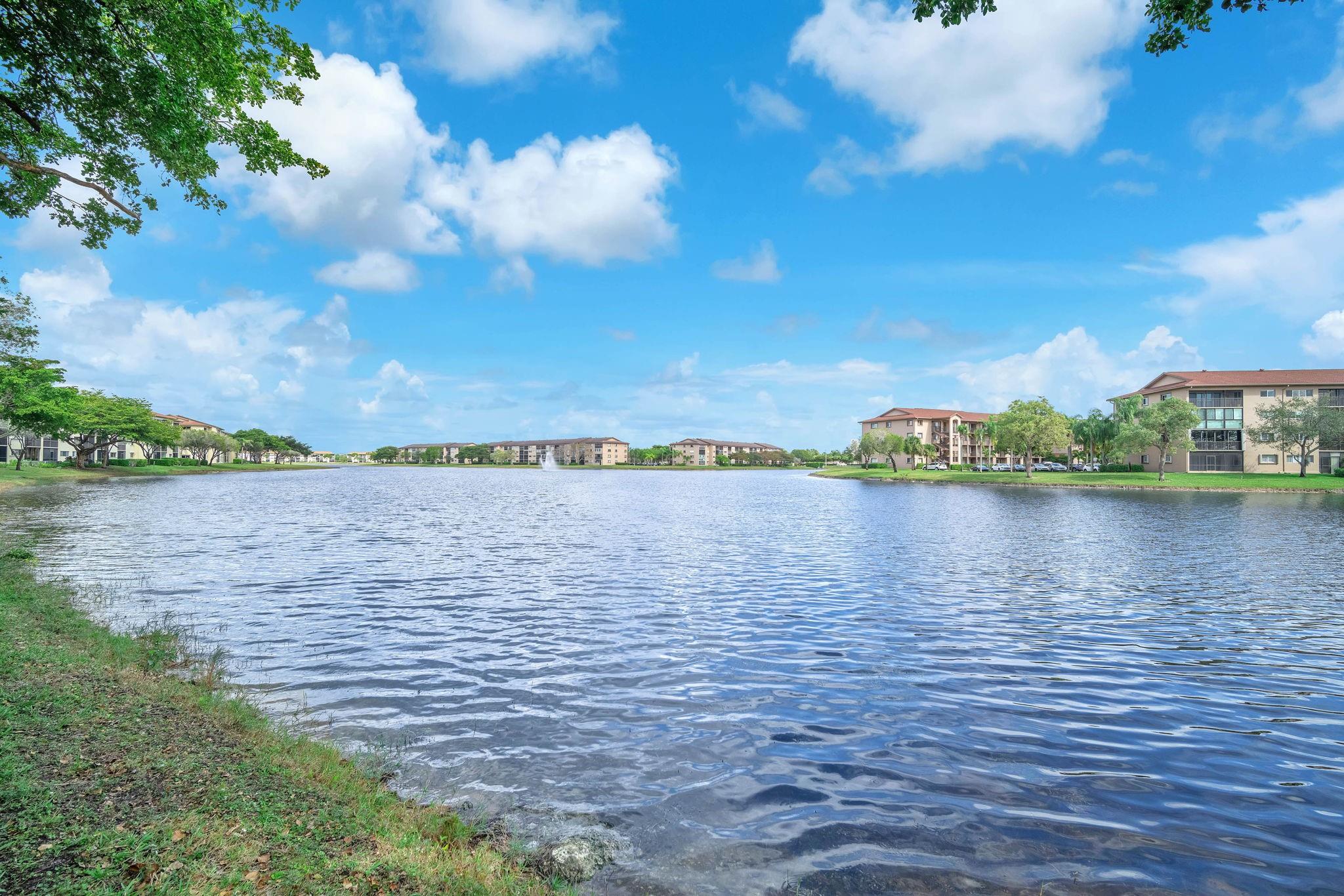 1201 SW 141st Ave J409
