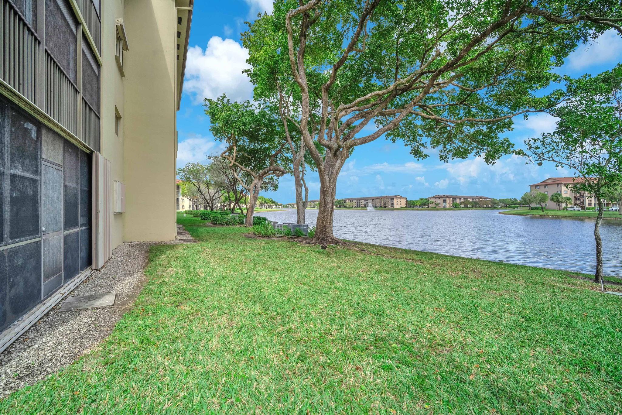 1201 SW 141st Ave J409