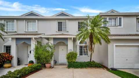 1126 SW 44th Ave, Deerfield Beach, FL MLS: F10500073