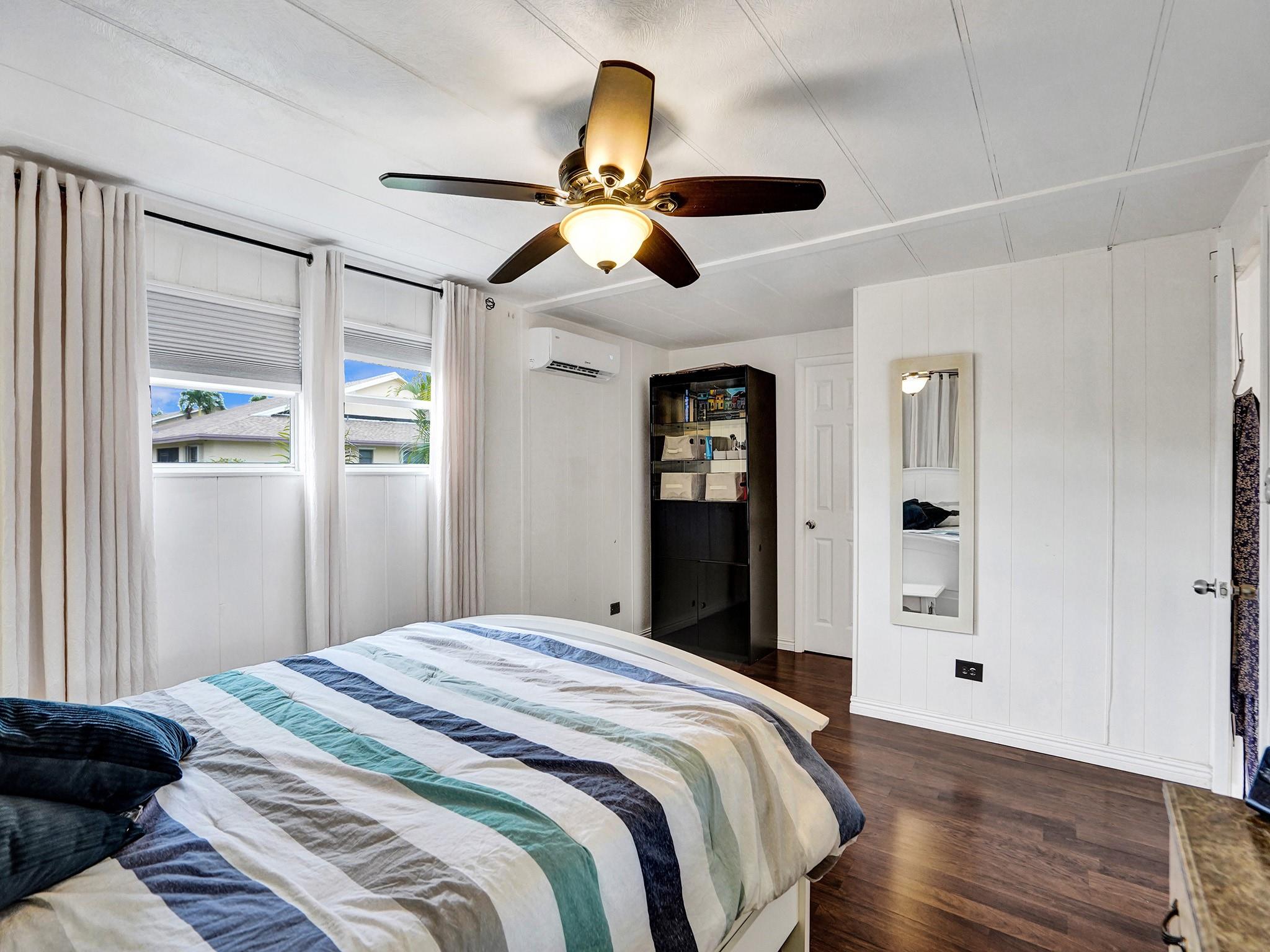RAVENSWOOD ESTATES & MARI - Residential