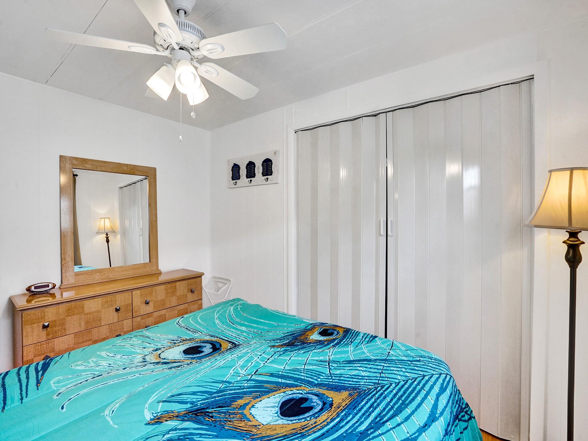 RAVENSWOOD ESTATES & MARI - Residential