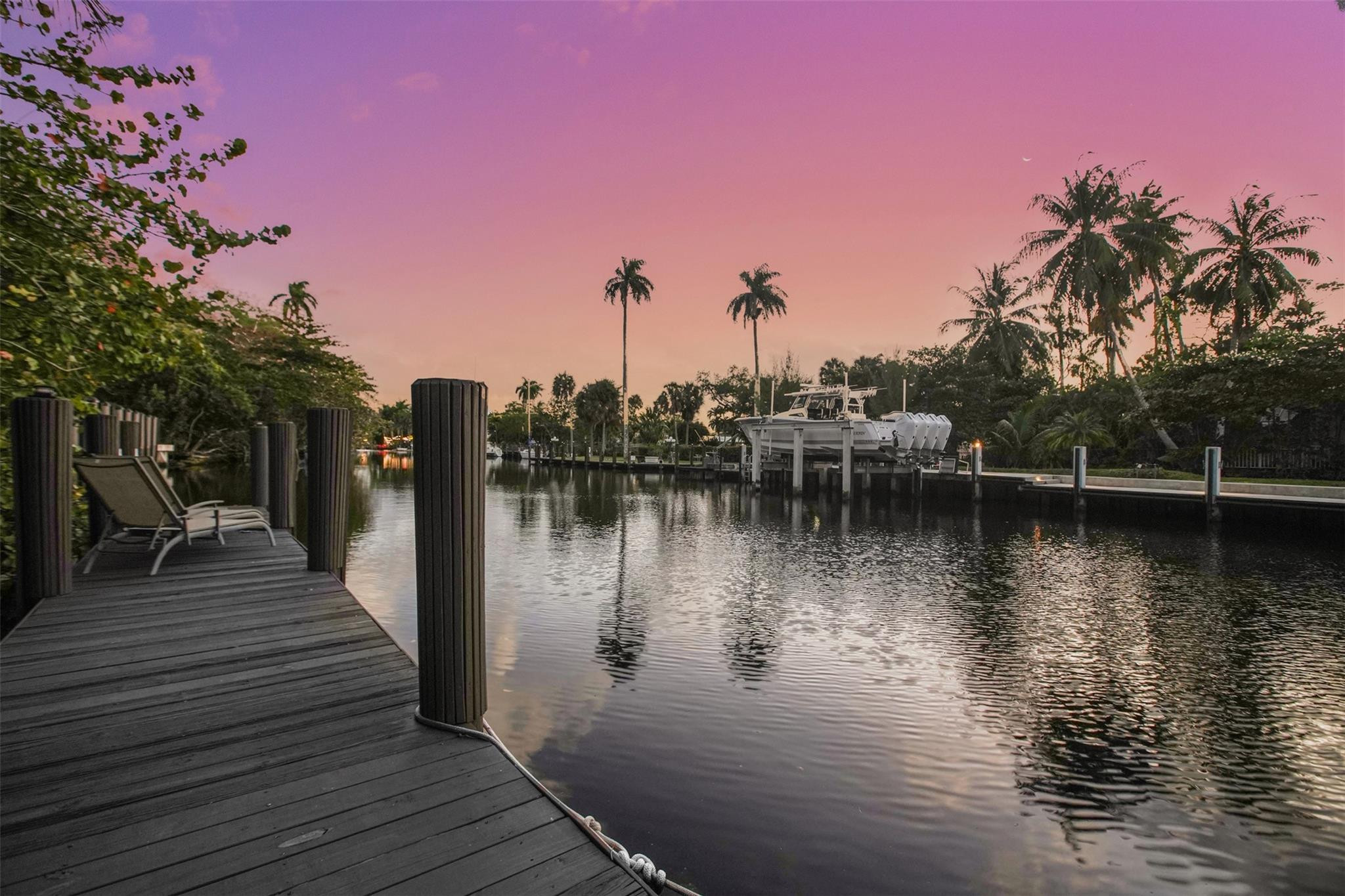 River Highlands 10-3 B - Land