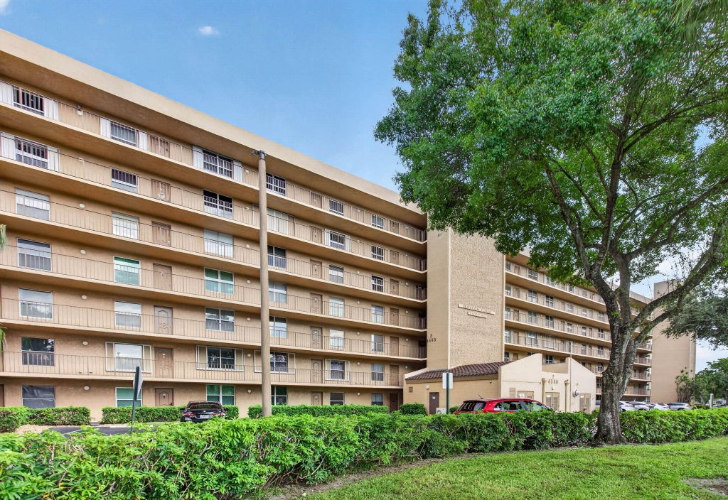 Photo of 4550 NW 18TH Avenue #107, Deerfield Beach, FL 33064 (MLS # B26080926)