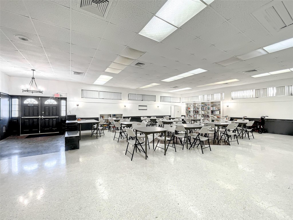 ROLEN LAKE GARDENS - Residential