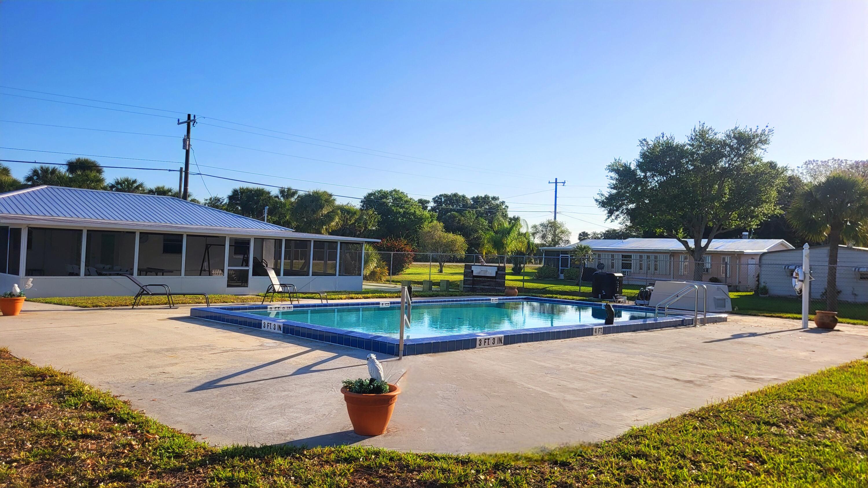 FISHEATING BAY CONDO - Residential