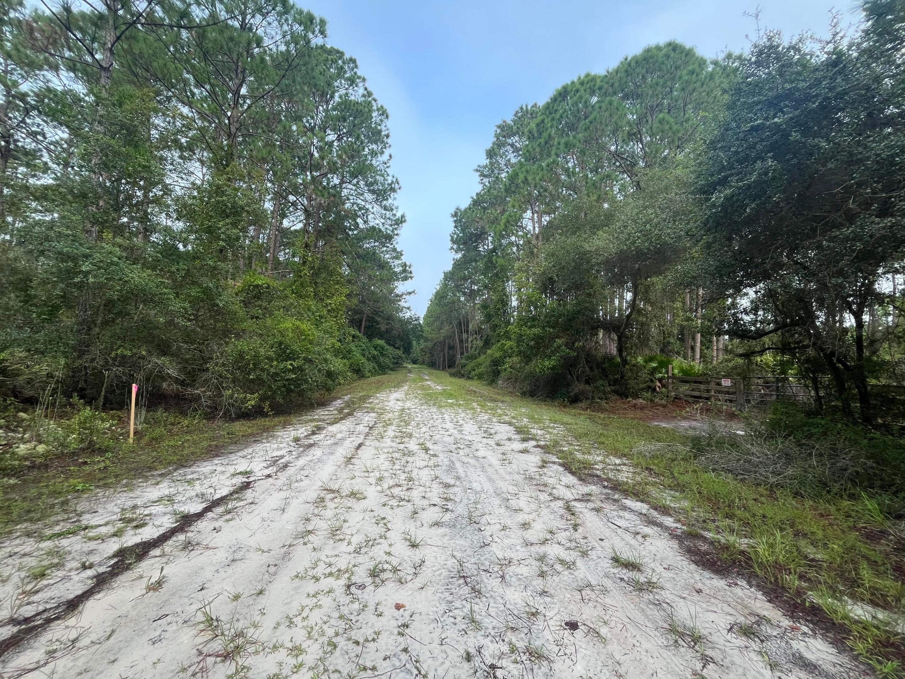 PARADISE LAKES SUB - Land