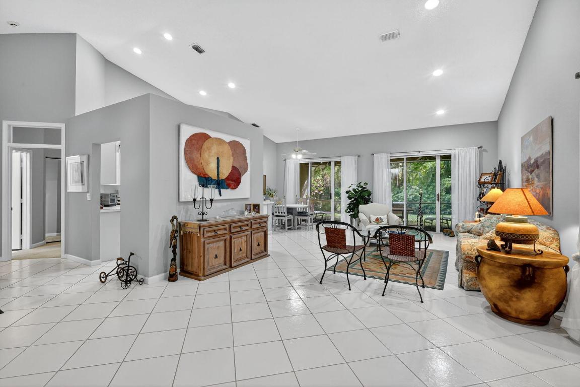 4521 Carlton Golf Drive