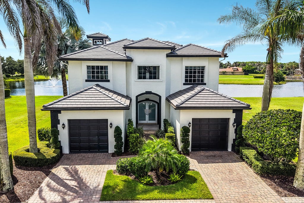 Photo of 146 SE Bella Strano, Port Saint Lucie, FL 34984 (MLS # B26057308)