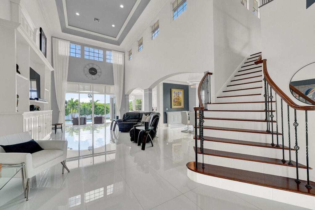 Photo of 146 SE Bella Strano, Port Saint Lucie, FL 34984 (MLS # B26057308)